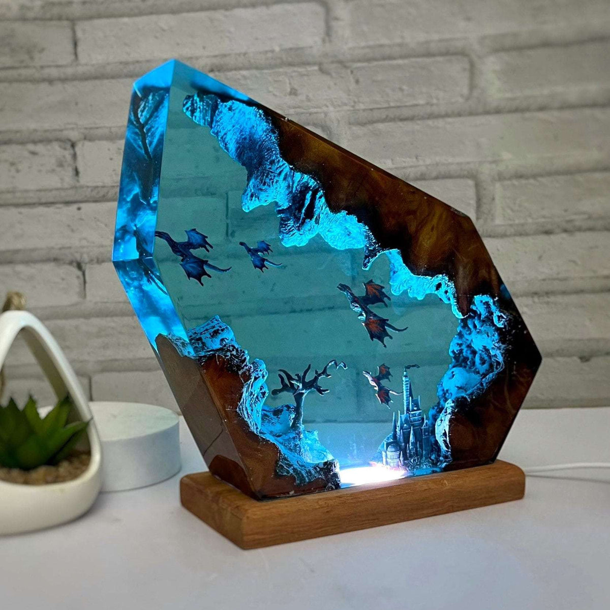 Fire Dragon and Ice Dragon Resin Lamp 3D Dragon Desk Lamp Game of Power Dragon Lamp Lighting Home Decoration