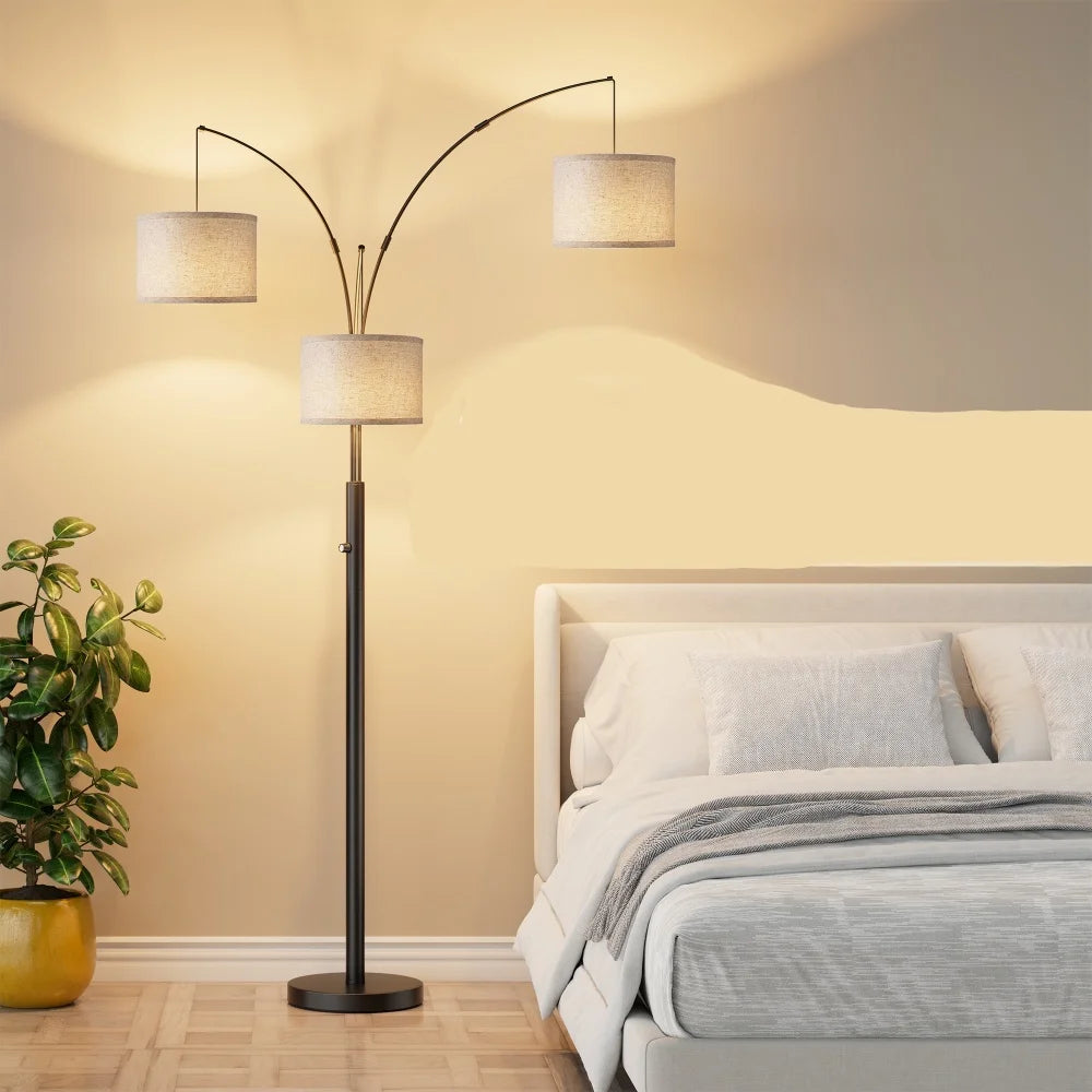 dimmable three-head floor lamp, full of atmosphere, warm lighting for living room and bedroom at home